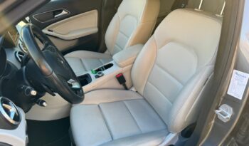 Mercede-Benz GLA 200d pieno