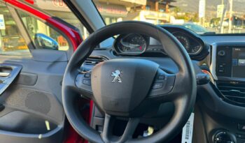 Peugeot 208 pieno