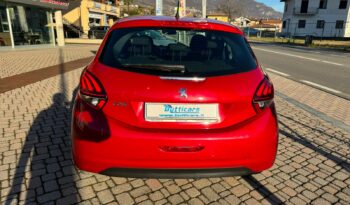 Peugeot 208 pieno