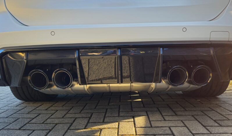 BMW M3 Competition Touring pieno