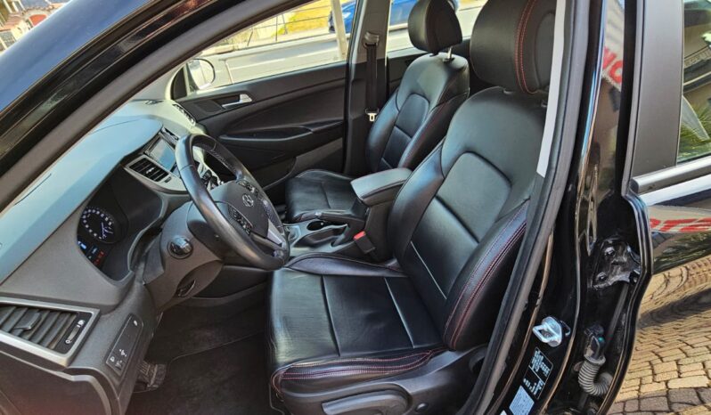 Hyundai Tucson pieno