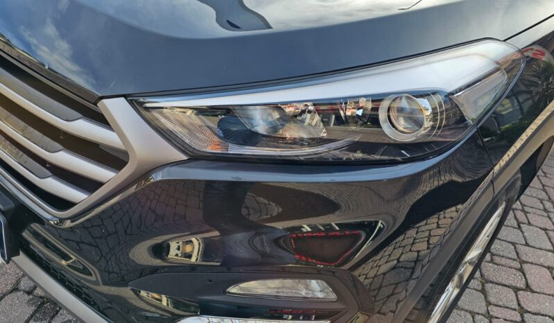 Hyundai Tucson pieno